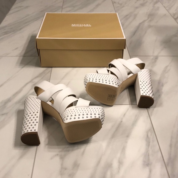 Women’s MICHAEL Michael Kors Heels - Picture 5 of 7